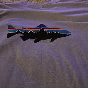 Men’s XX-Large Patagonia T-Shirt